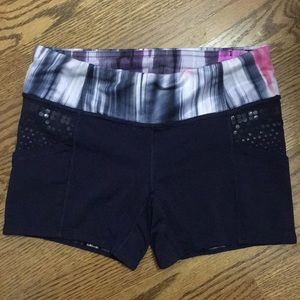 Black grip Lululemon shorts